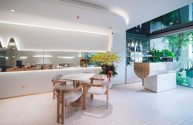 IconSphere Hotel