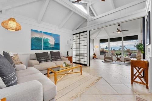International Colony Club 18 · ICC 18 Remodeled Cottage w Heated