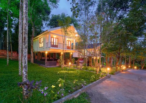 Kedara Pool Resort by VOYE HOMES, Wayanad Pet Friendly Resort with Tree House in Sulthan Bathery