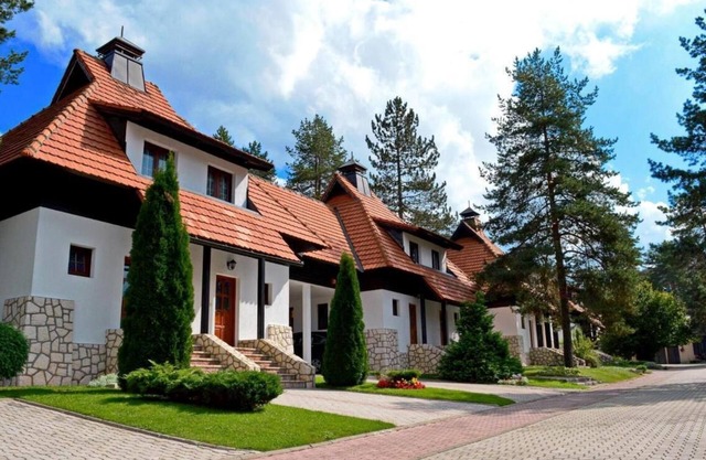 Kraljevi Konaci Zlatibor