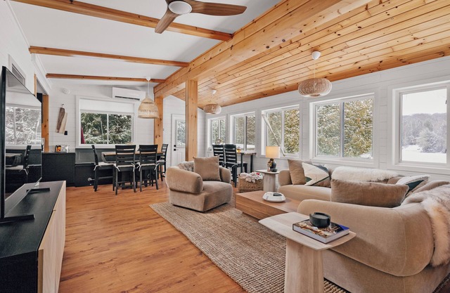 Kuro at Paint Lake, Lake of Bays, Muskoka