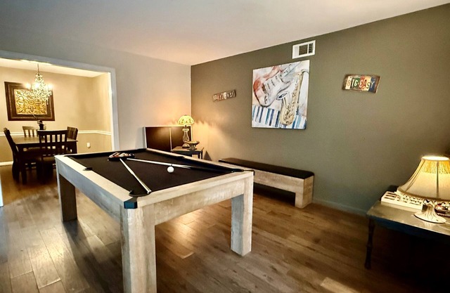 LaBelle | 4BR Pet-Friendly Retreat w/Pool Table, Fire Pit & 5 Mi French Quarter