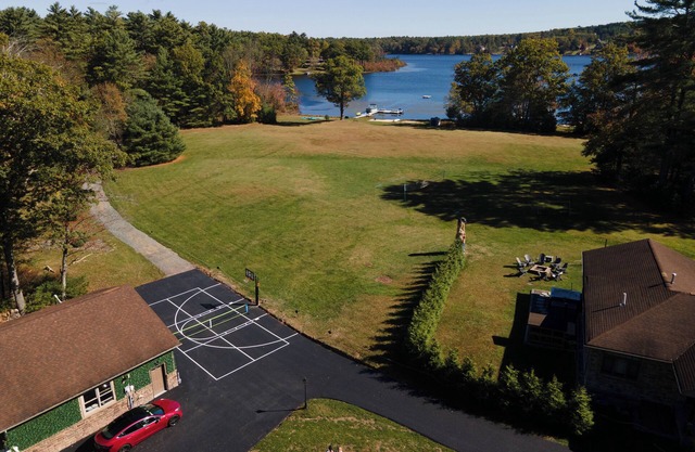 Lakefront | Sport Courts | HotTub | GameRoom