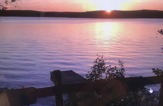 Lakefront with pool table