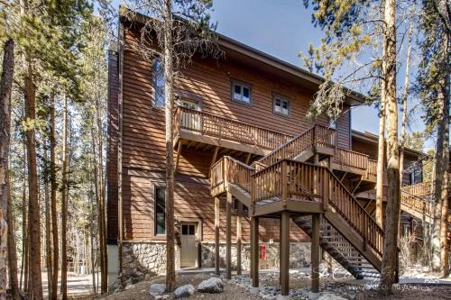 Lances West 1 by Ski Country Resorts