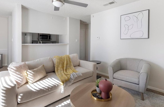 Landing | Amazing 1BD, Pool, Gym