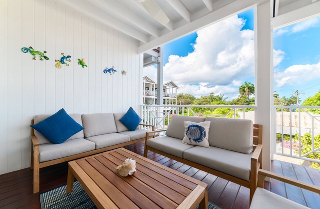 Lantana 3 - Ocean Views