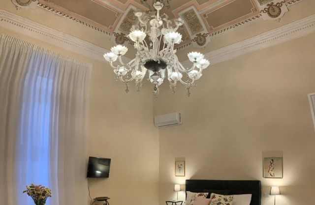 LEX SUITES