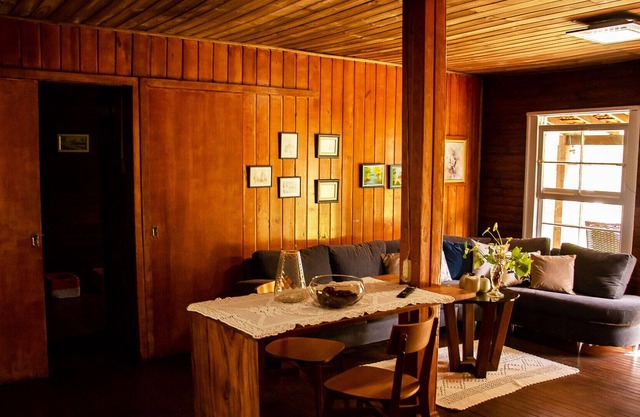 Lindo chalé rustico beira-rio com lazer, Caraá/RS