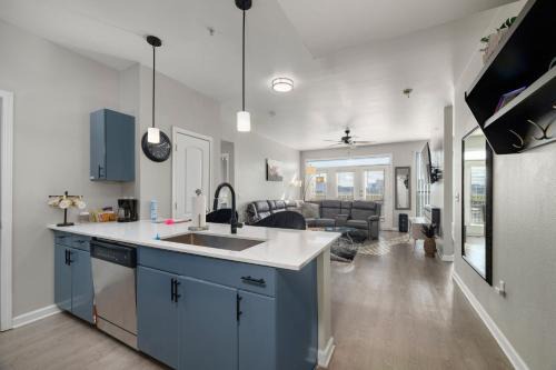 Luxurious Dallas Apartment with City Views