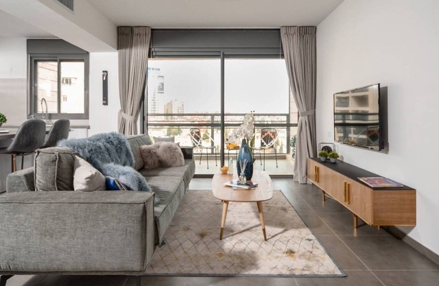 Luxurious flat in residential area