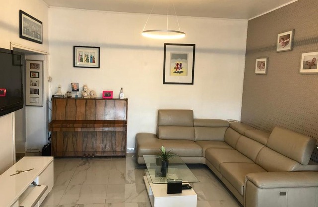 Maison, 2chambres, gde terrasse, prox SNCF, friche et Vieux Port