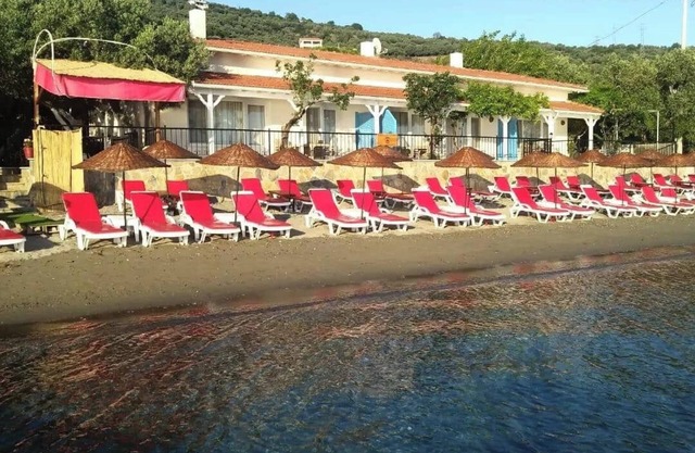 Marmara Yali Evi - Direct Beachfront 2-Room-Apartment