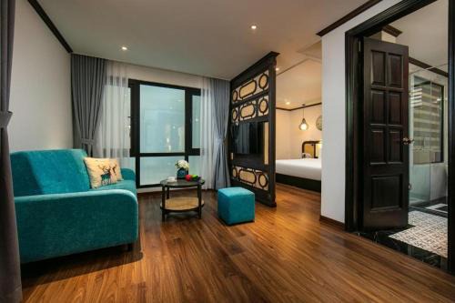 Media Central Hotel HN - by BAY LUXURY