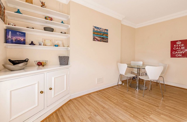 Metropolitan 1BR flat, 5 minutes Chalk Farm tube