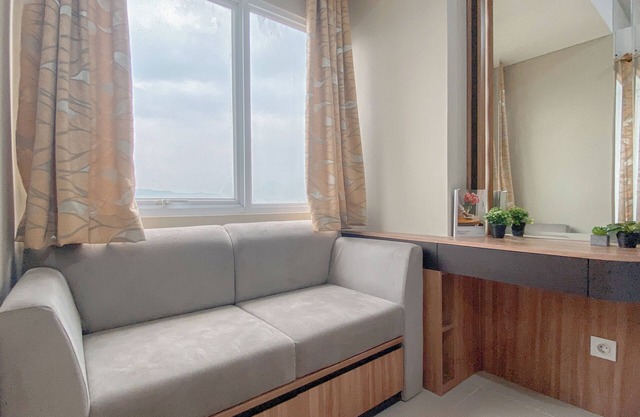 Modern Scandinavian Studio At Lrt City Sentul - Royal Sentul Park Apartment