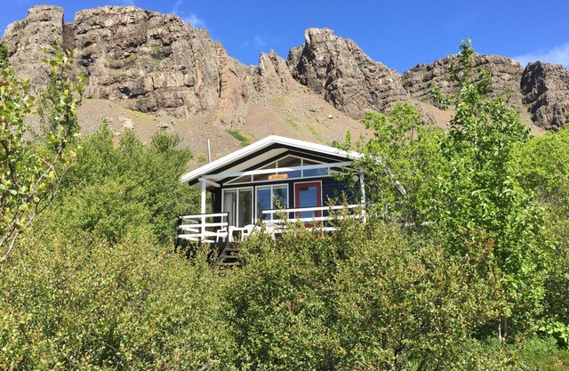 Múlakot 5 - Cosy cabin, View the amazing view´s from the porch
