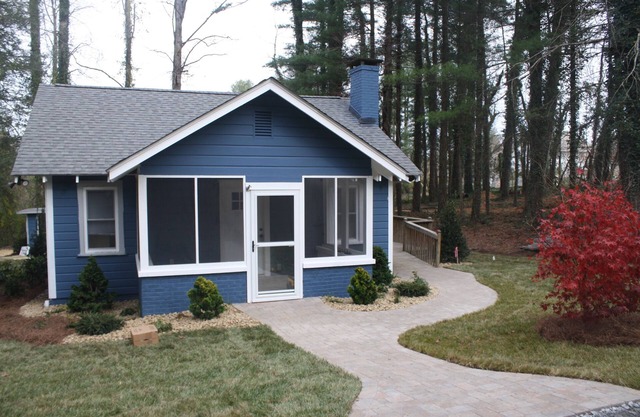 Nadia's Nest: A Newly renovated Cottage Close to Highway 26