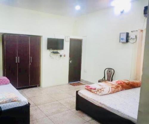 Neelkanth Guest house