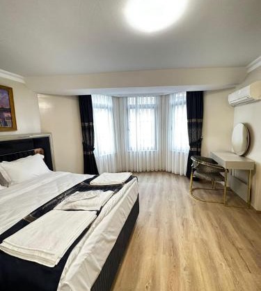 New Hotel Harbiye Studio