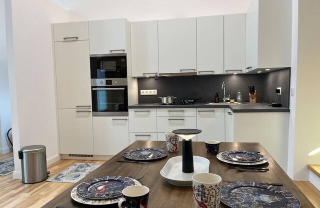 Newly Renovated Boutique Apartment