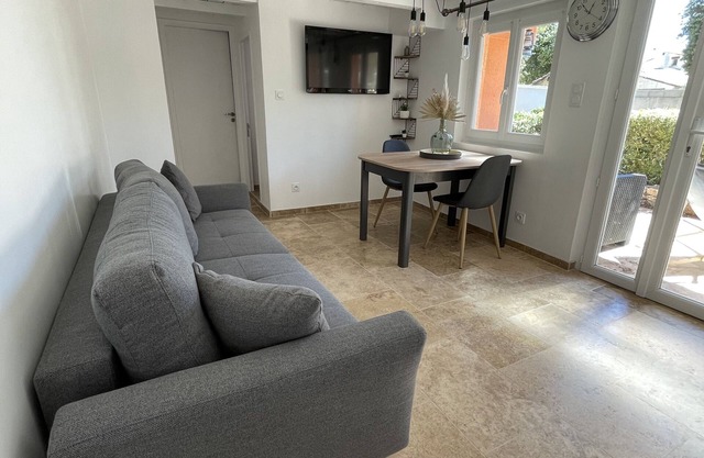 Newly renovated Mazet, 10mins from Uzès, ideal for peaceful vacations