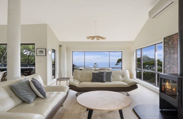 Ocean Ridge at Killcare by HolidayCo.