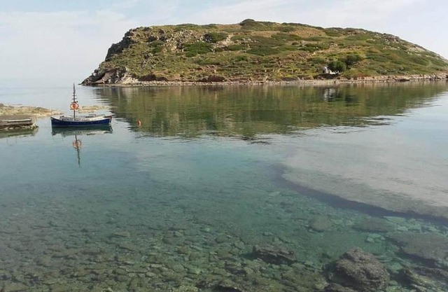 on the sea Despoina apartment at Mochlos Creta