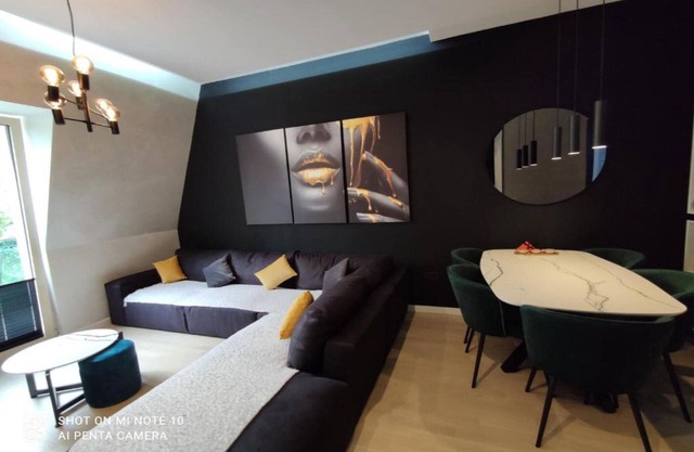 One Bedroom Apartment