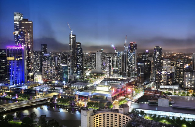 Orange Stay At Melbourne Quarter