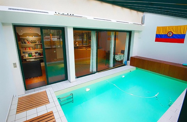 Paris-Oasis "Since 2004"