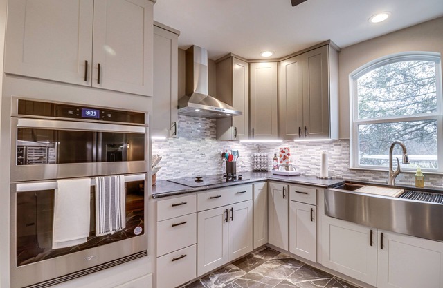 Quaint Edinburg Home Near Seven Bends State Park!