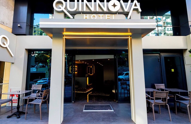 Quinnova Hotel