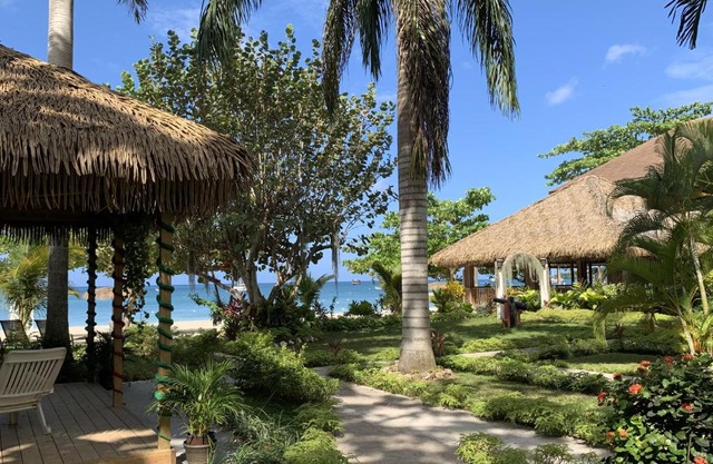 Relax in Jamaica - Enjoy 7 Miles of White Sand Beach! villa