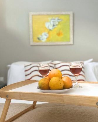 Renovated City Center x3 Double Bed Flat
