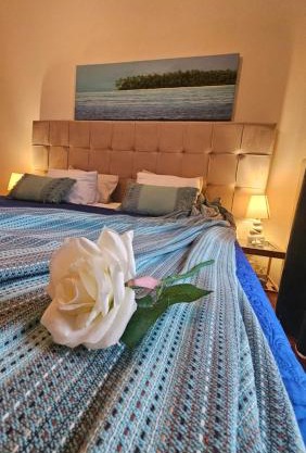 Rent apartment near sea in the Athens Center