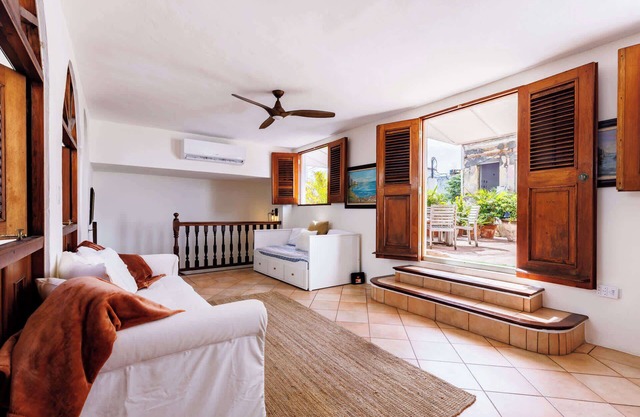 San Juan Family Penthouse- 2BR & City Views