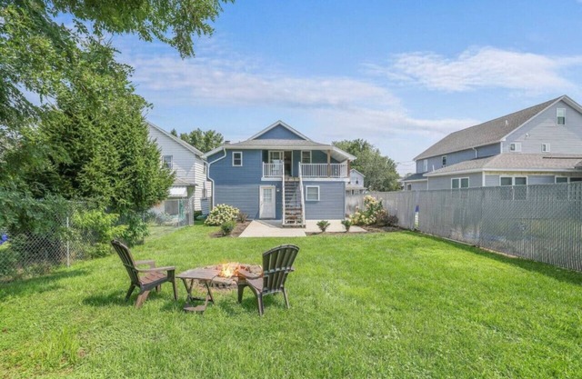 Skyview Oasis: Near Universities & Attractions