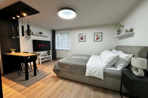 Smarty Choice Living with Netflix - Kubánské náměstí