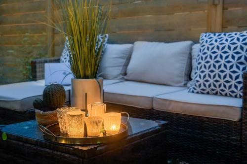 Spacious 3BR Luxe Home with Premium Beds Near F1 and Airport