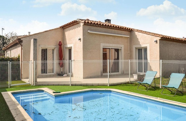 Spacious vacation home for the whole family with pet in the south of France.