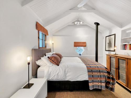 Squirrel Leap - Stylish & Cozy Table Mountain Cottage