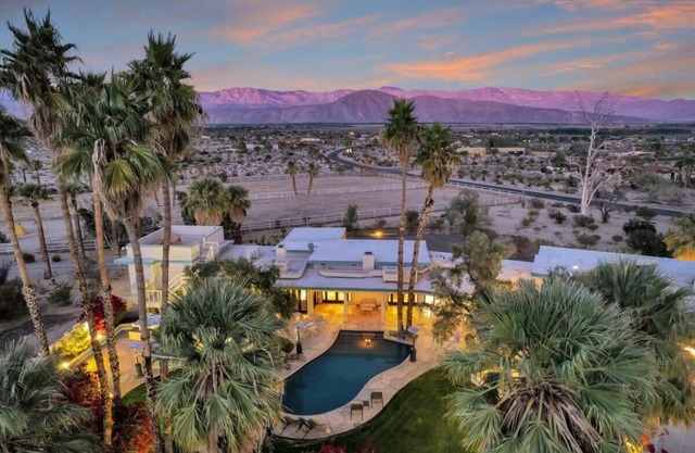 Starlit Ranch| Pool and Spa Estate| Sunrise and Sunset Views