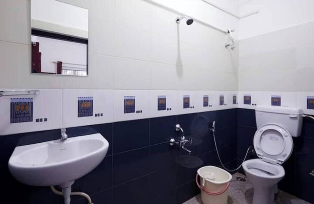 Stay near Nandi hills road