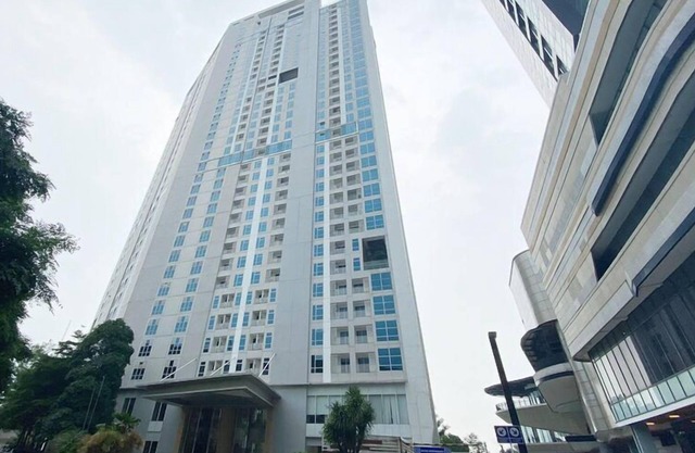 Studio Modern Style at Grand Sungkono Lagoon Apartment