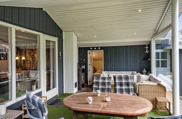 Stunning home in Idestrup with kitchen