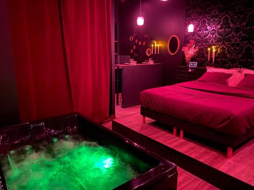 SV- Le Secret Marseillais Love room