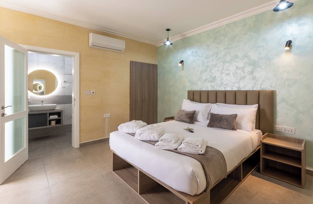 Ta'Battista B&B with pool Ir'Ramla, IX-XEWKIJA, GĦAWDEX, Malta