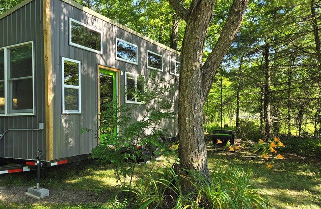 Tiny Home w/Hot Tub and Sunset View!