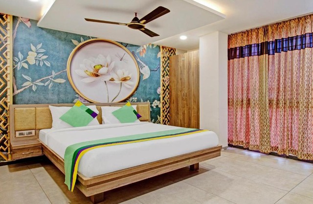 Treebo Usha Vasavi Alipiri Road, 2 Km From Tirupati Central Bus Station